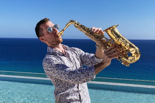 saxophonist ben